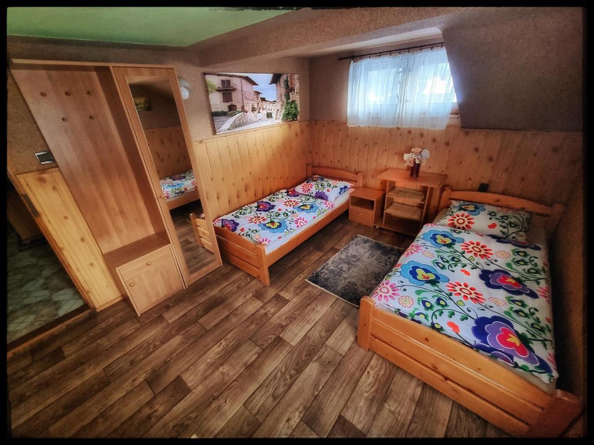 Noclegi U Marka Czernichow  Exterior photo